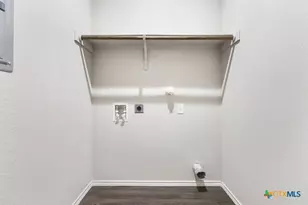 636 Heathers Wy, Seguin, TX 78155 - Photo 20