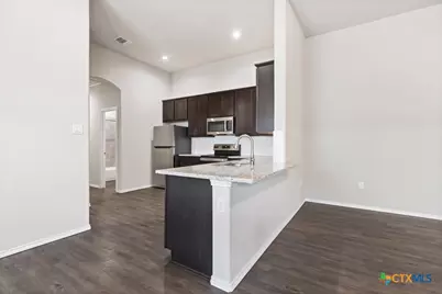 636 Heathers Way, Seguin, TX 78155 - Photo 10