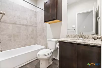 636 Heathers Way, Seguin, TX 78155 - Photo 20