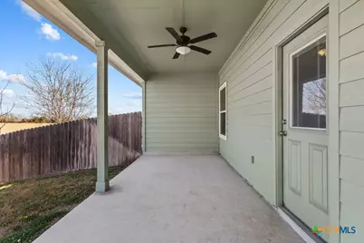636 Heathers Way, Seguin, TX 78155 - Photo 24
