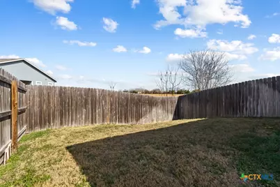 636 Heathers Way, Seguin, TX 78155 - Photo 22