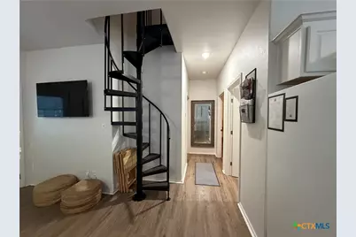 205 Woodridge, Canyon Lake, TX 78133 - Photo 8