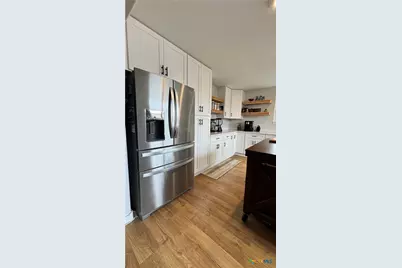 1884 US Highway 90 Highway, Uvalde, TX 78801 - Photo 18