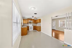 11 Bellaire Ave, Lampasas, TX 76550 - Photo 16