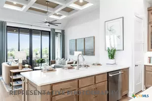 5737 Satchel Trl, New Braunfels, TX 78130 - Photo 6