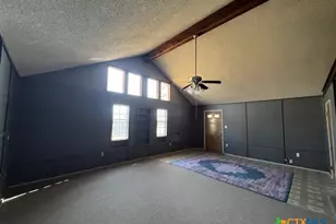 407 Bois D' Arc, Edna, TX 77957 - Photo 18