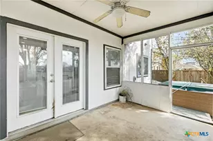 1410 Katie Lynch Dr, Pflugerville, TX 78660 - Photo 24