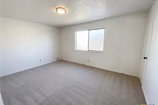 2001 Cimmaron Dr, Killeen, TX 76543 - Photo 4