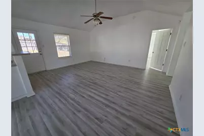 1121 Dixon Circle, Copperas Cove, TX 76522 - Photo 10