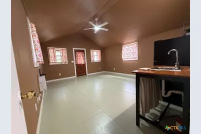 510 Marlys Avenue, Canyon Lake, TX 78133 - Photo 4