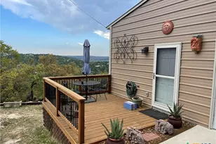 532 Stenen Dr, Canyon Lake, TX 78133 - Photo 1