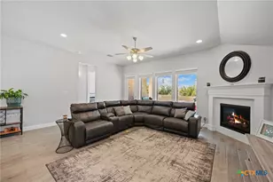 343 Sugarcane, New Braunfels, TX 78132 - Photo 10