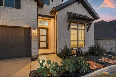 343 Sugarcane, New Braunfels, TX 78132 - Photo 4