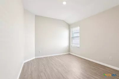 2824 Green Finch, New Braunfels, TX 78130 - Photo 22