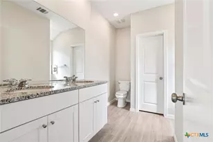 2824 Green Finch, New Braunfels, TX 78130 - Photo 14