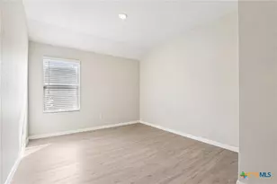 2824 Green Finch, New Braunfels, TX 78130 - Photo 20