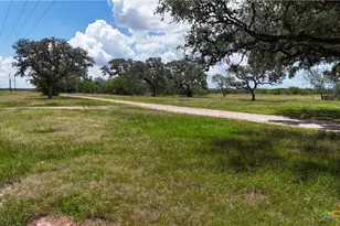750 Lassman Rd, Goliad, TX 77963 - Photo 28
