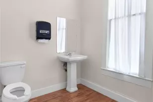 107 W 5th St, Lampasas, TX 76550 - Photo 24