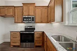 425 County Rd 3152, Kempner, TX 76539 - Photo 10