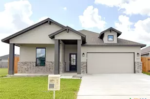 107 Raindance Ct, Victoria, TX 77904 - Photo 6