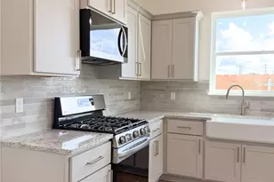 107 Raindance Ct, Victoria, TX 77904 - Photo 22