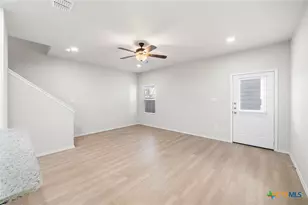 7536 Misty Ridge Rd, Converse, TX 78109 - Photo 6