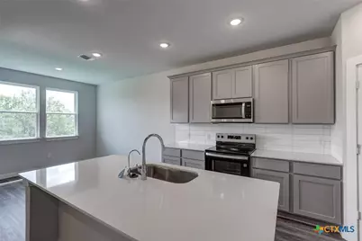 2113 Maestro Drive, Seguin, TX 78155 - Photo 8