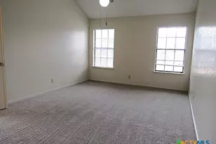 401 E Hogan Dr, Copperas Cove, TX 76522 - Photo 12