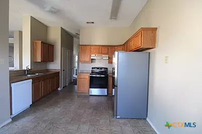 401 E Hogan Drive, Copperas Cove, TX 76522 - Photo 6