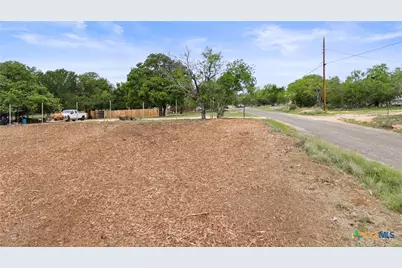 338 E Stonecastle Drive, Granite Shoals, TX 78654 - Photo 6