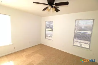 709 S 11th Street, Copperas Cove, TX 76522 - Photo 14