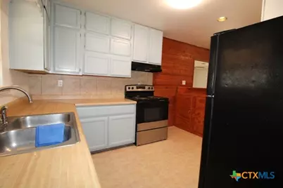 709 S 11th Street, Copperas Cove, TX 76522 - Photo 6