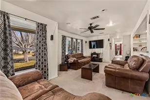 21 Snell Dr, Lampasas, TX 76550 - Photo 8