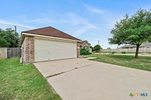 7621 Amber Meadow Loop, Temple, TX 76502 - Photo 44