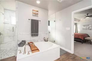 4605 Lucius Ln, Belton, TX 76513 - Photo 14