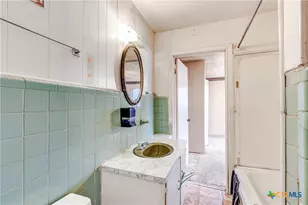 803 E Avenue G, Killeen, TX 76541 - Photo 20