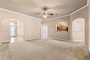 707 Brooklyn Kay Dr, Killeen, TX 76542 - Photo 2