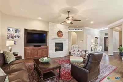 208 Lowman Lane, New Braunfels, TX 78132 - Photo 12