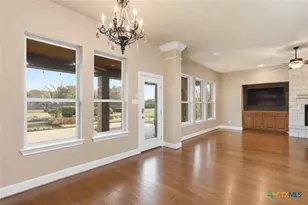 208 Lowman Ln, New Braunfels, TX 78132 - Photo 20
