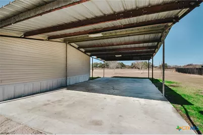 413 West Oaks Drive, Victoria, TX 77905 - Photo 34