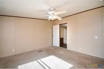 413 West Oaks Drive, Victoria, TX 77905 - Photo 26