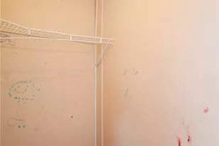 413 W Oaks Dr, Victoria, TX 77905 - Photo 20