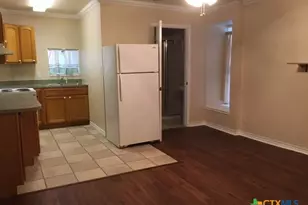 400 S Main St, Belton, TX 76513 - Photo 36