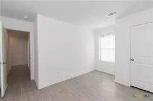 5812 San Geronimo, Seguin, TX 78155 - Photo 14