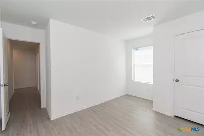 5812 San Geronimo, Seguin, TX 78155 - Photo 14