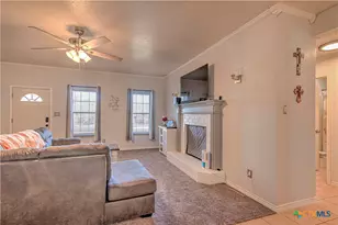 103 Cottonwood Loop, Belton, TX 76513 - Photo 10