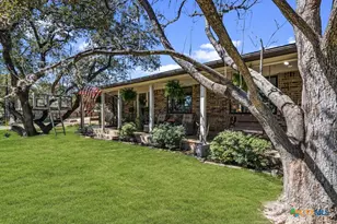 791 Edwards Blvd, New Braunfels, TX 78132 - Photo 2