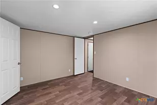 27 Briarwood Rd, Morgans Point, TX 76513 - Photo 16