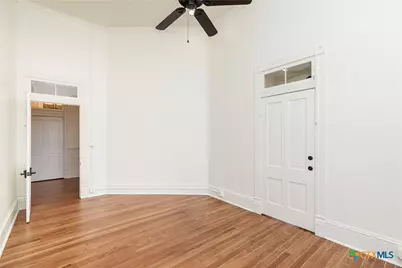 207 1/2 E Constitution Street #4, Victoria, TX 77901 - Photo 20