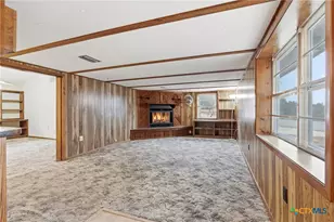 333 Tamarack Dr, Canyon Lake, TX 78133 - Photo 6